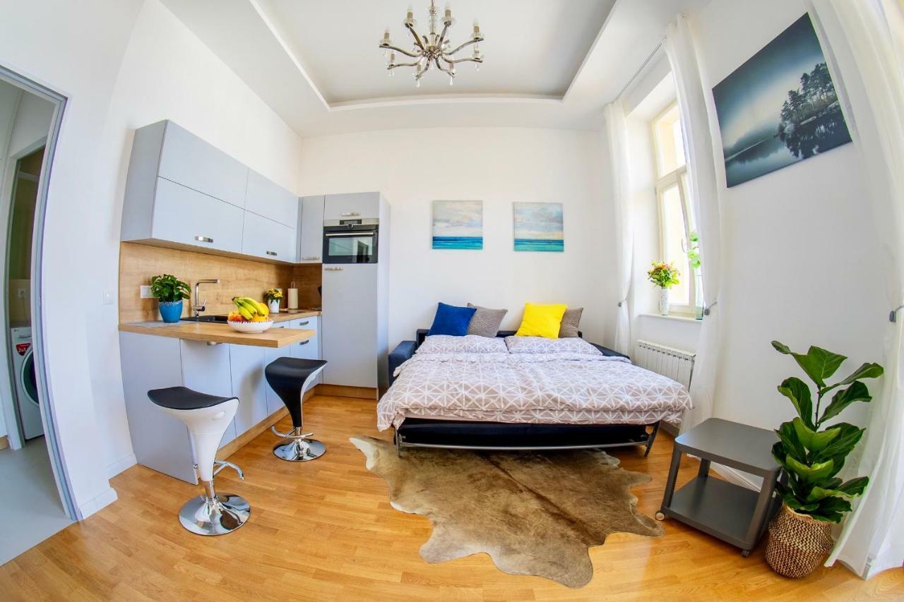 Ines Apartment Praga Zewnętrze zdjęcie