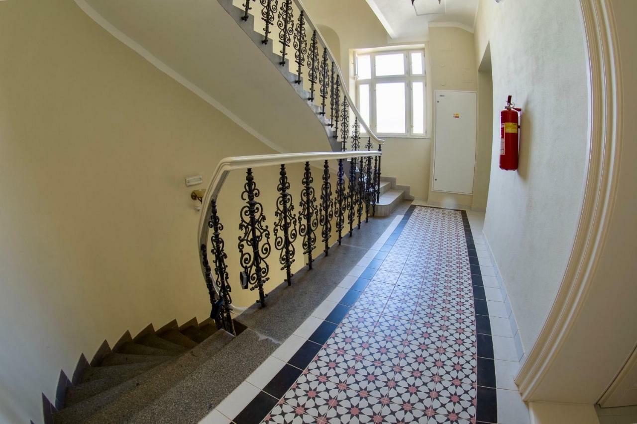 Ines Apartment Praga Zewnętrze zdjęcie
