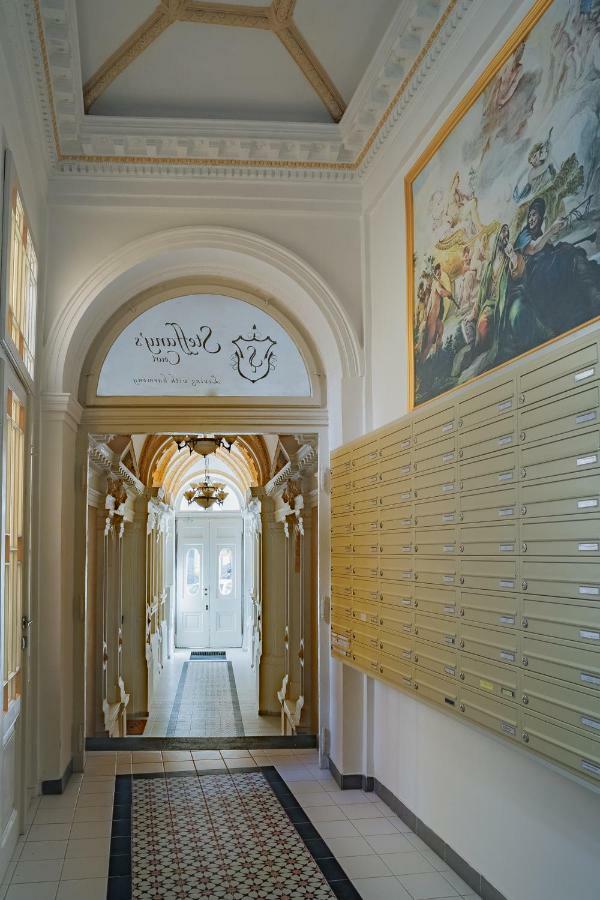 Ines Apartment Praga Zewnętrze zdjęcie